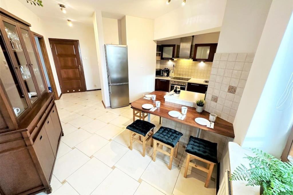 Exclusive Penthouse Near Citycenter 120M2 +Netflix Krakow Exterior photo